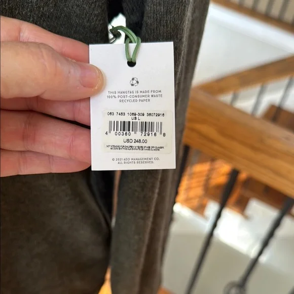 NWT CASHMERE crewneck luxury sweater olive green AE77 - Picture 7 of 9